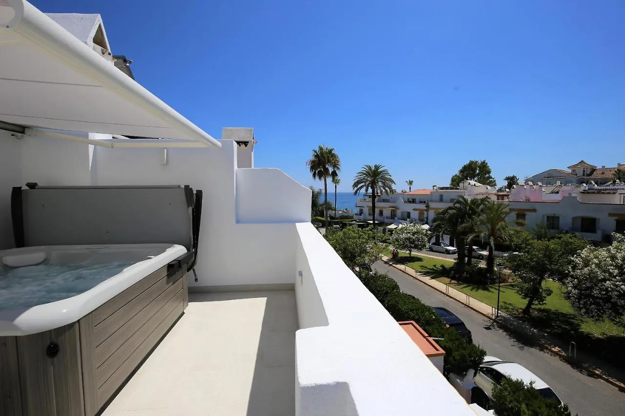 Casa Luna Marbella 0*,