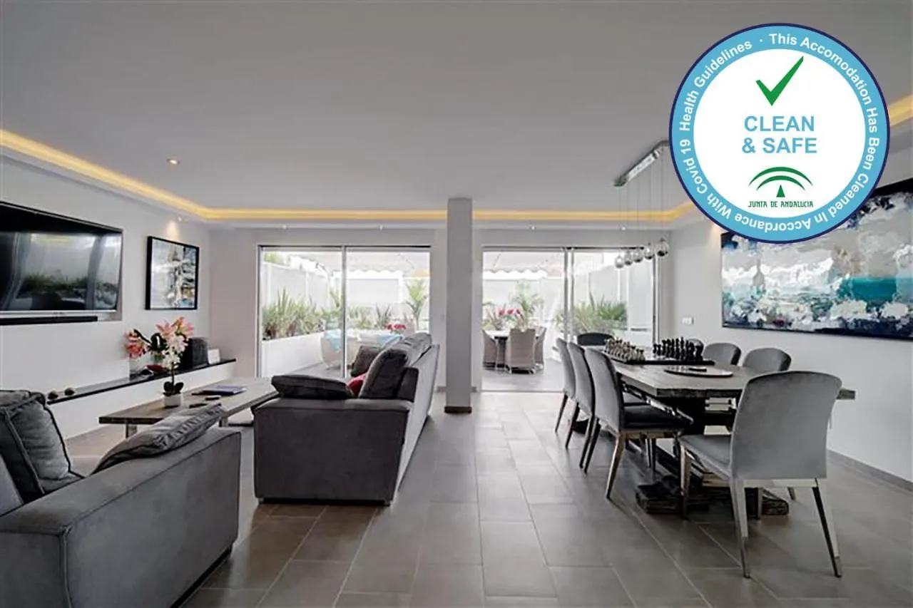 Casa Luna Marbella